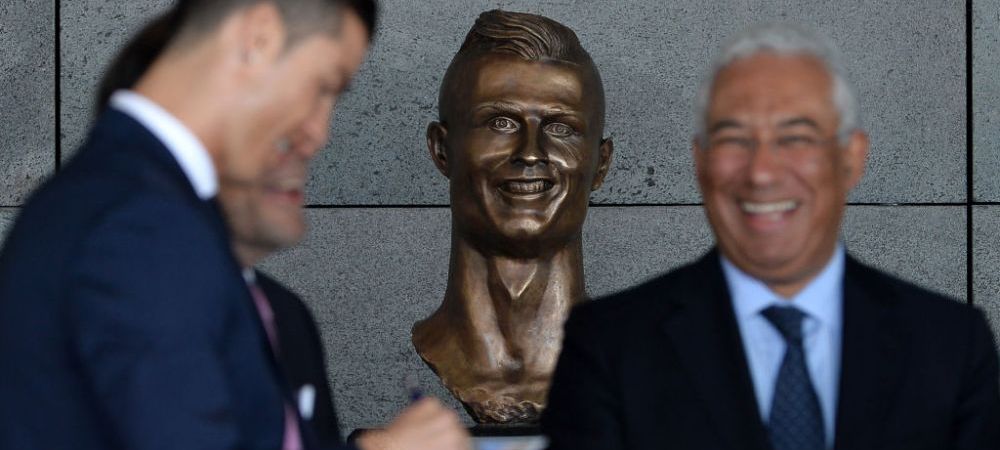 Cristiano Ronaldo Gareth Bale sculptor
