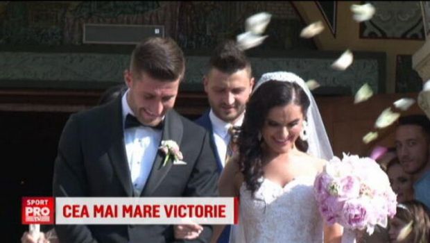 
	Stelistul Ovidiu Popescu s-a casatorit la Timisoara. Ce cadou i-a facut Gigi Becali. VIDEO
