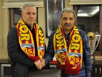 
	Sumudica pariaza pe Budescu si Alibec: &quot;FCSB e principala candidata la titlu, de departe!&quot; Ce spune despre transferul lui Sapunaru la Kayseri
