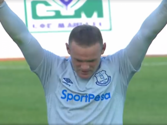 
	Rooney a redebutat cu un gol colosal la Everton: a avut nevoie de 34 de minute si un sut de la 34 de metri. VIDEO

