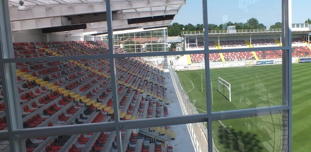 DOAR in Liga I! Ce au gasit comentatorii TV in cabina stadionului de la Giurgiu! FOTO_1