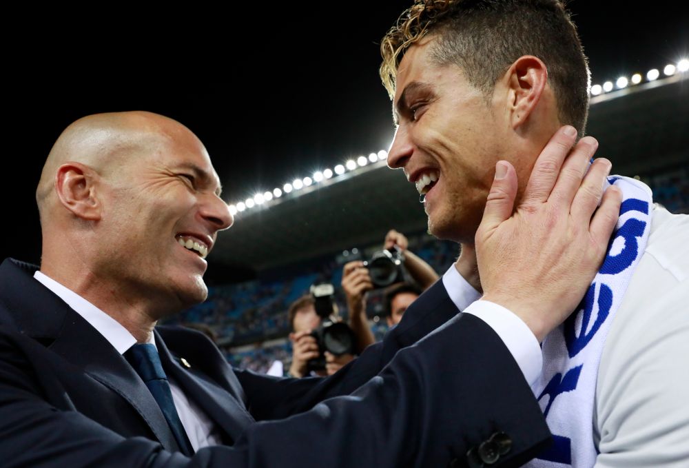 THE SPECIAL ZIDANE! Golurile lui Casemiro si Isco duc Supercupa Europei la Madrid, al 6-lea trofeu in 2 ani pentru Zidane! REAL MADRID 2-1 MAN UNITED! Vezi toate fazele VIDEO_4