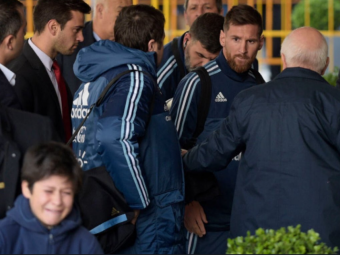 
	Messi a oferit unui copil o zi de neuitat! Gestul emotionant al argentinianului VIDEO
