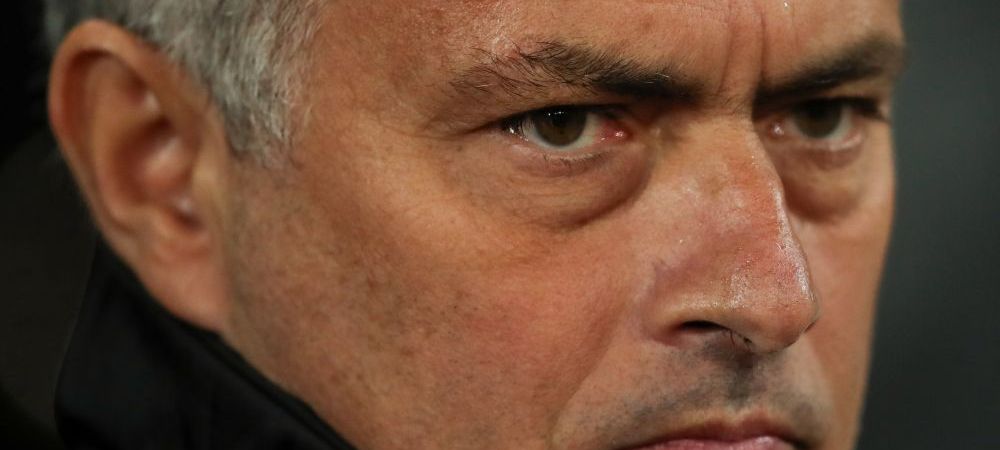 Jose Mourinho Manchester United Playstation