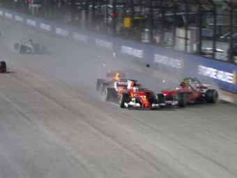 
	Lewis Hamilton a castigat in Singapore, Vettel si Raikkonen au abandonat in PRIMA CURBA! Clasamentul
