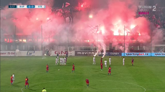 Atmosfera SENZATIONALA la Rapid - Steaua! Foc in tribune: Rapid 1-1 Steaua. Panenka Predescu la penalty, Niculae a dat golul Rapidului_12