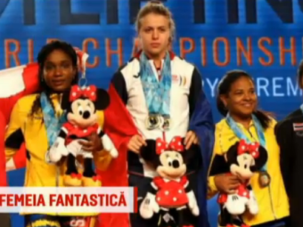
	Femeia cu brate de fier e din Romania! Loredana Toma a castigat 3 medalii de AUR la mondialul de haltere
