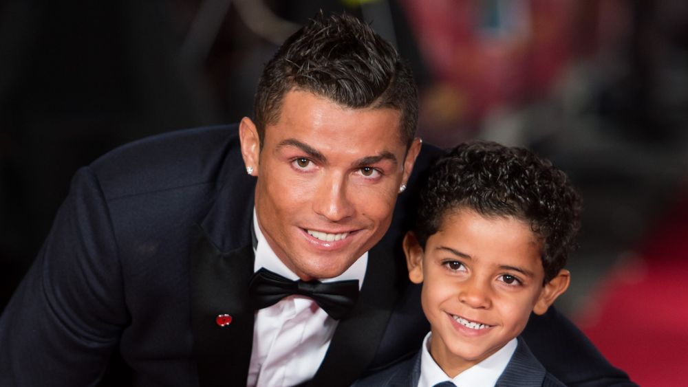 GENIAL! Ce s-a intamplat la scurt timp dupa ce fiul lui Ronaldo a anuntat pe net ca Messi e idolul sau! FOTO_2