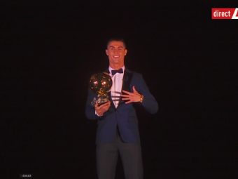 
	SIiiiiiiiiiiiiiiiii! Cristiano Ronaldo, Balonul de Aur si in 2017! L-a egalat pe Messi la numarul total de trofee! VIDEO
