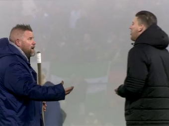 
	Antrenorul l-a SUSPENDAT imediat dupa ce l-a vazut la TV! Ce facea un jucator de la Feyenoord in timpul unui meci! FOTO
