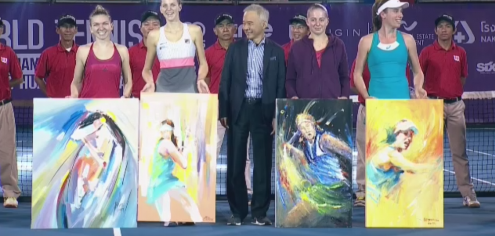 Halep, Pliskova, Ostapenko si Konta au avut parte de o surpriza la premiere! Thailandezii le-au facut picturi pe panza, dar a Simonei a fost cea mai ABSTRACTA :)_2
