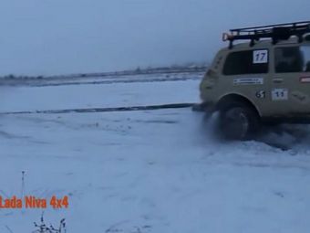 
	AUDI vs. LADA! Cine a castigat duelul facut de niste rusi in inghetata Siberie: VIDEO
