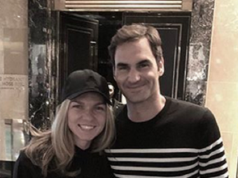 
	Simona Halep + Roger Federer = LOVE! :) Ce scrie pe tricoul cu care Simona face senzatie azi pe net
