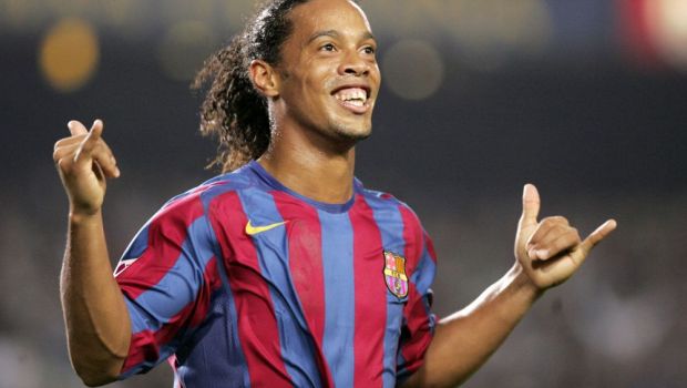 
	Schimbarea soc de look a lui Ronaldinho in &quot;Barba-alba&quot;. Cum a ajuns sa arate: FOTO
