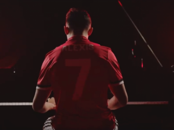 
	OFICIAL! Manchester United si-a luat pianist! Prezentare SENZATIONALA pentru Alexis Sanchez! VIDEO
