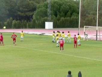 
	VIDEO | Budescu, ratare uriasa in meciul cu echipa lui Capello: a tras putin peste dintr-o lovitura libera din interiorul careului

