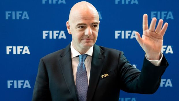 
	Seful FIFA le-a pus gand rau impresarilor milionari din fotbal: &quot;Se scot prea multi bani din circuitul fotbalistic&quot;. Ce spune Infantino
