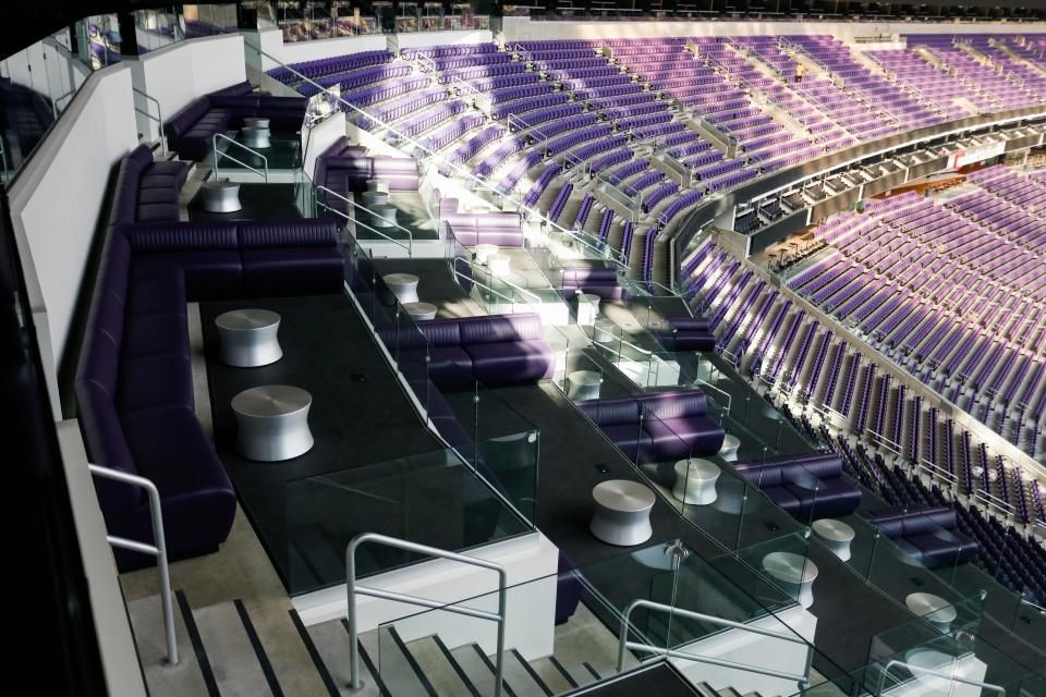 FOTO: Cum arata stadionul de 1 miliard $ pe care se joaca Super Bowl-ul, in noaptea de duminica spre luni_5