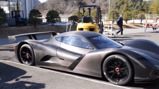 
	Japonezii se lauda ca au construit cea mai rapida masina din lume: ajunge la 100km/h in mai putin de 2 SECUNDE! Bate orice masina de Formula 1 si poate fi condusa LEGAL pe strazi

