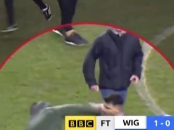
	SCENE INCREDIBILE dupa Wigan - City: fanii gazdelor au invadat terenul, Aguero le-a impartit pumni! VIDEO | Momentul in care vedeta lui City loveste un suporter
