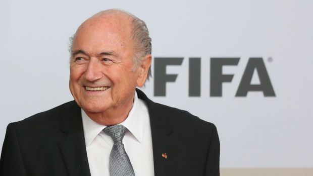 
	&quot;It&#39;s time for Africa! Again&quot;. Surpriza: unde poate ajunge Cupa Mondiala in 2026! Blatter, omul care a sprijinit Qatarul pentru 2022, e din nou implicat
