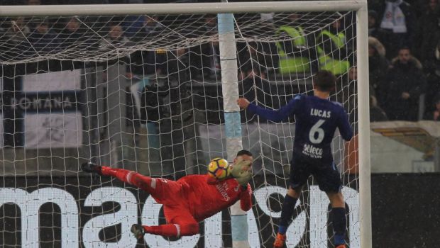 
	Meci NEBUN in semifinalele Cupei Italiei intre Lazio si AC Milan terminat cu 14 penalty-uri! Cine s-a calificat in marea finala cu Juventus
