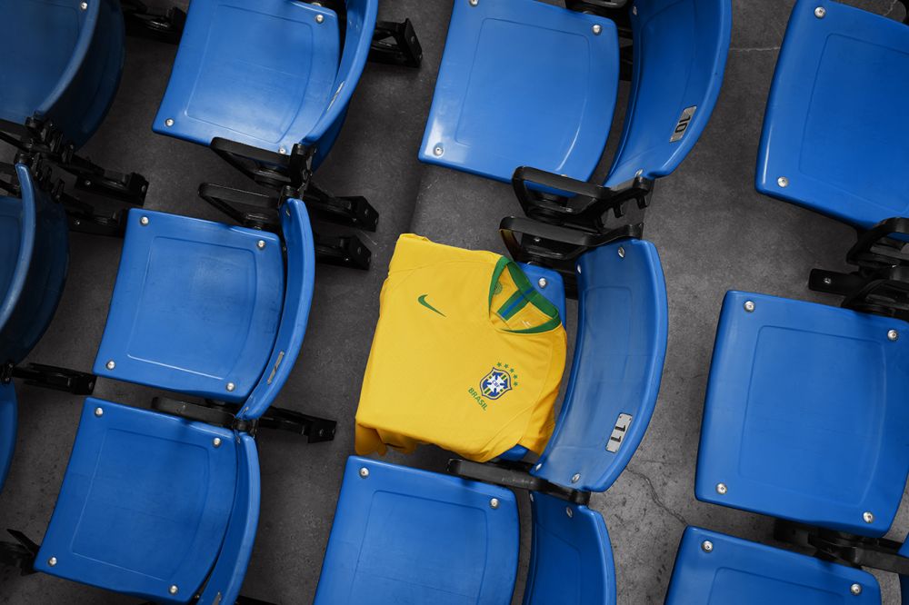 Super VIDEO: Brazilienii lui PSG si-au facut formatie si au cantat la prezentarea echipamentului pentru Mondial_8