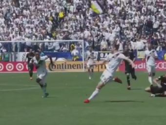 
	VIDEO: Cum s-a vazut de pe teren golul EPIC marcat de Zlatan pentru Galaxy
