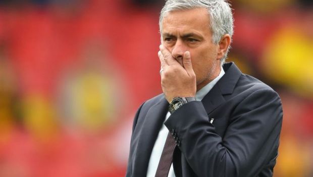 
	Gafa aparuta pe contul de Twitter al lui United in timpul derby-ului cu City: pregateste Mourinho un super transfer? Ar fi mutarea anului in Europa

