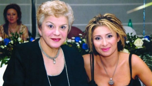 
	Anamaria Prodan, in doliu! Mama sotiei lui Reghecampf a murit! Ce mesaj de adio a postat
