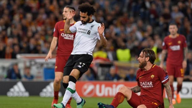 
	Mesajul celor de la AS Roma imediat dupa eliminarea din UEFA Champions League: &quot;Macar vei fi tu acolo!&quot; Ce i-au transmis lui Salah
