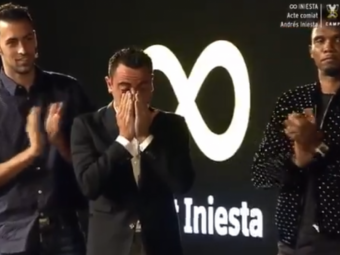 
	Imagini emotionante: Xavi a izbucnit in lacrimi la discursul lui Iniesta de la despartirea de Barca! Mesajul pe care i l-a transmis
