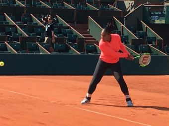 De la nunta direct pe teren! Serena Williams a ajuns la Roland Garros cu o saptamana mai devreme si ameninta suprematia Simonei Halep! VIDEO