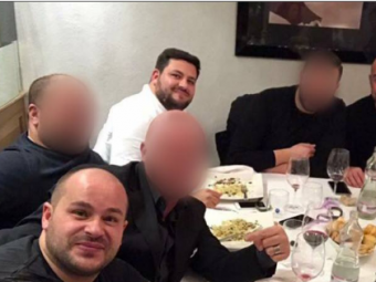 
	Trei fotbalisti cunoscuti de la Napoli sunt anchetati pentru legaturi cu lumea interlopa! Unul dintre ei risca inchisoarea
