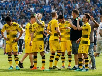
	Dortmund si-a luat antrenor de la echipa lui Balotelli. Va sta in Bundesliga pana in 2020!
