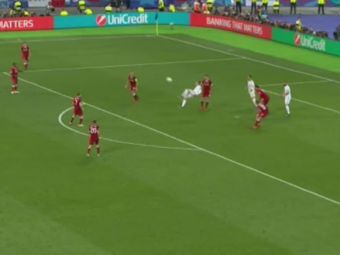 
	VIDEO | CE GOOOOL! Executia lui Bale l-a facut pe Zidane sa roseasca pe banca: golul lui Zizou cu Leverkusen pare o joaca de copii pe langa GOLUL EPOCAL al lui Bale
