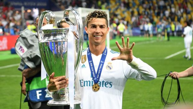 Probleme de-astea sa tot ai! Fabulos! Real Madrid isi baga camera de trofee in renovare pentru ca nu are unde sa puna a 13-a Liga a Campionilor