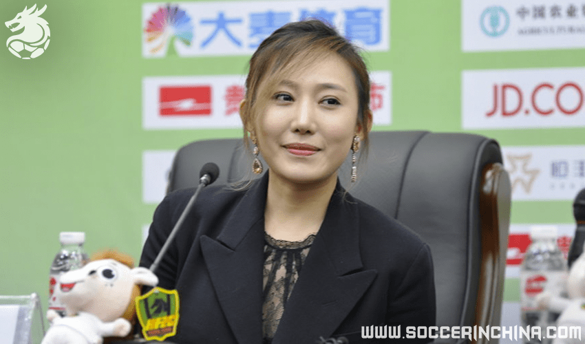 In fata ei va raspunde Petrescu! SuperDan, convins de echipa condusa de singura femeie patron din fotbalul chinez! Fabulos: inainte sa intre in fotbal, a scris fashion_4