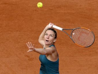 
	Simona Halep a UIMIT lumea in primul set cu Muguruza: &quot;I-a dat campioanei de la Wimbledon o lectie!&quot;
