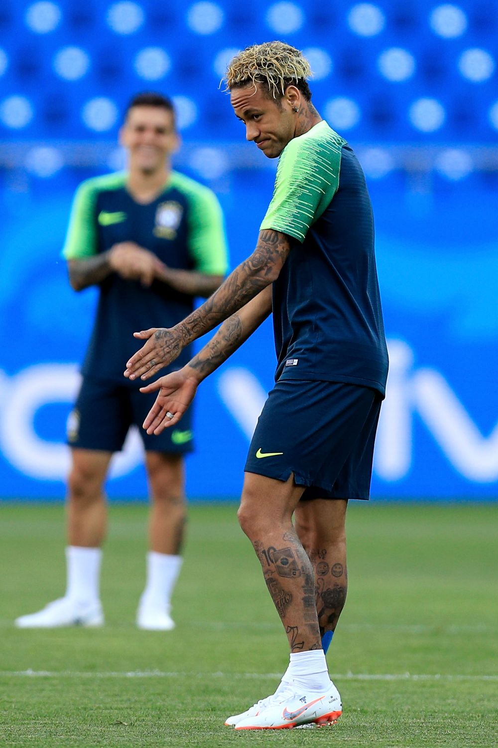 Numai freze si mingi :) Neymar si-a schimbat look-ul inaintea primului meci de la Mondial! Cum arata acum: FOTO_6