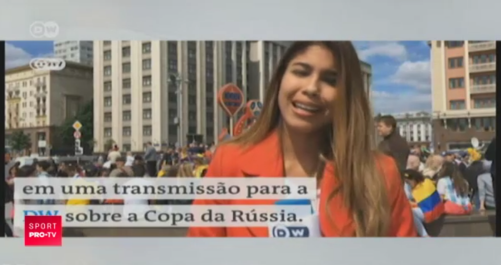 Ce a patit o jurnalista din Columbia in timp ce transmitea in direct de la Campionatul Mondial :) VIDEO_1