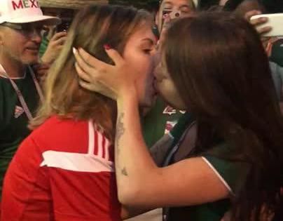 
	VIDEO | Cel mai tare clip de la Mondial! Niciodata Rusia si Mexic nu au fost atat de apropiate :)
