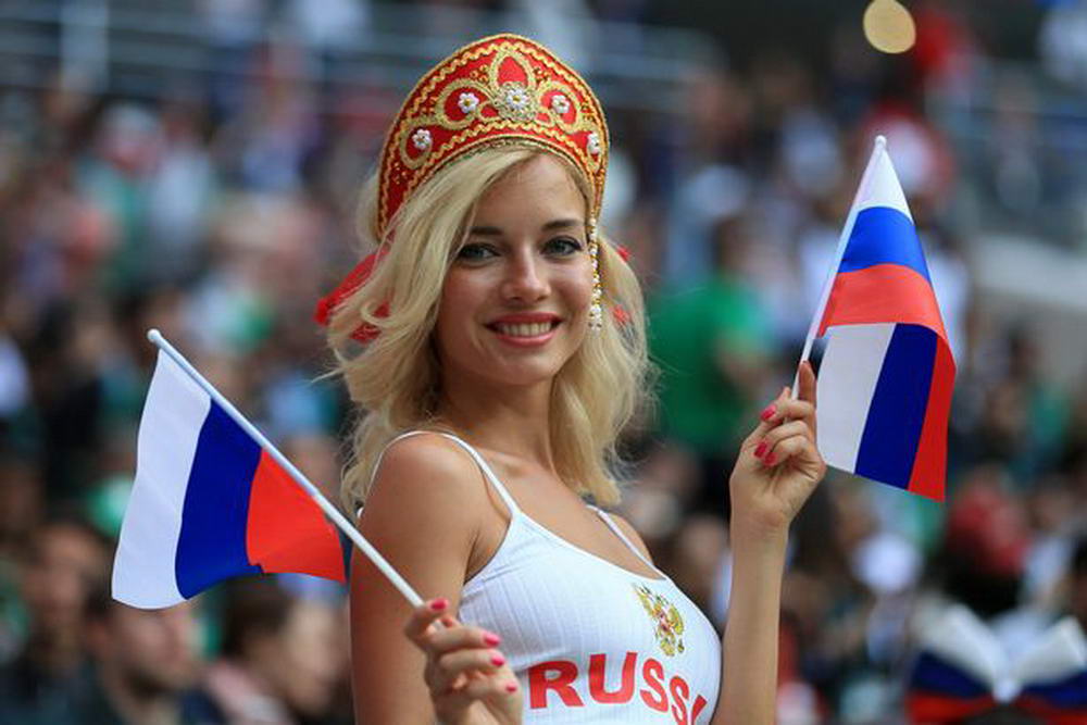 Cupa Mondiala 2018. Cine e in realitate cea mai SEXY spectatoare de la Mondial! A devenit vedeta instant in Rusia! FOTO_12