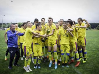 
	FCSB are viitor! Gol spectaculos cu calcaiul in finala U15! Pustii lui Vasi au invins UTA si au devenit campioni! VIDEO
