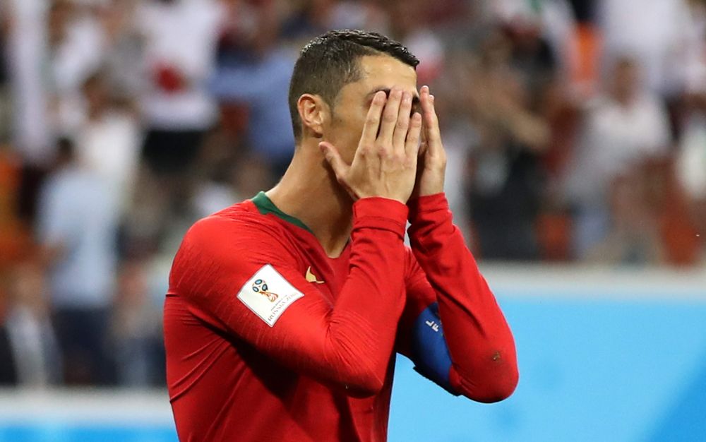 GLUMA ZILEI la Mondial! Motivul pentru care Cristiano Ronaldo a ratat INTENTIONAT penalty cu Iran! A stabilit un nou record :)_1