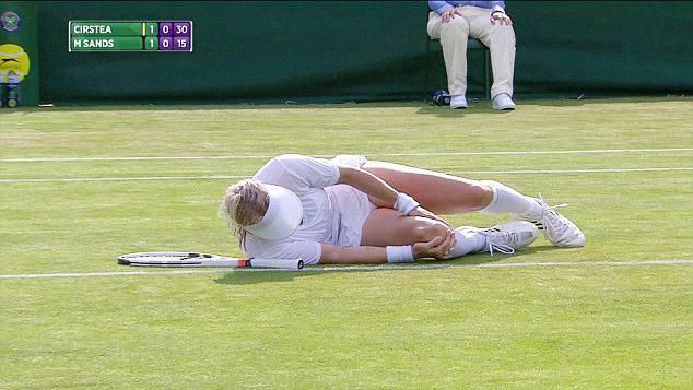 Wimbledon 2018. Imagini EMOTIONANTE! De ce a izbucnit in LACRIMI o jucatoare cand a calcat pe iarba de la Wimbledon. FOTO_2