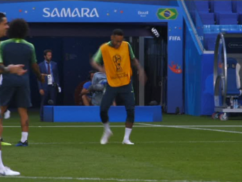 
	Neymar l-a IRONIZAT pe Marcelo inaintea partidei cu Mexic! Distractie la antrenamentul Braziliei! VIDEO
