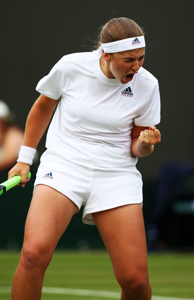 SCANDAL la Wimbledon din cauza echipamentului lui Ostapenko: "Nu este competitia in care sa te imbraci asa!"_4