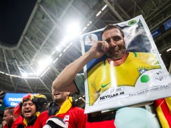 
	IMAGINEA MONDIALULUI | Cum au fost surprinsi doi suporter la finalul meciului Brazilia - Belgia! Nu sustineau niciuna dintre echipe
