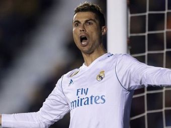 
	OFERTA OFICIALA pentru Cristiano Ronaldo! Anuntul facut in Spania, tarziu in noapte: impresarul lui CR7, convins ca Real va spune &quot;DA&quot;

